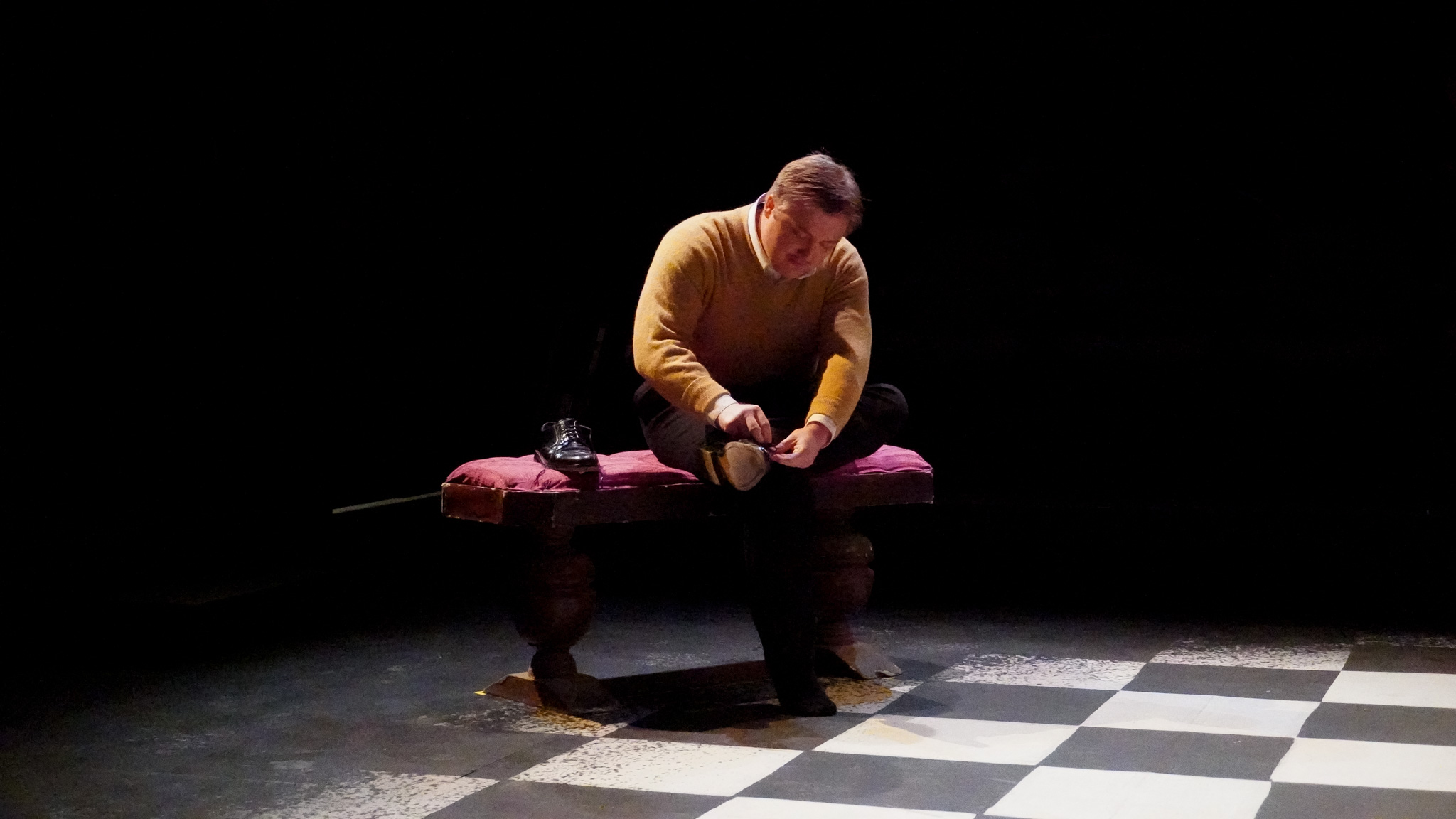 Matthew Gwinner as Daniel