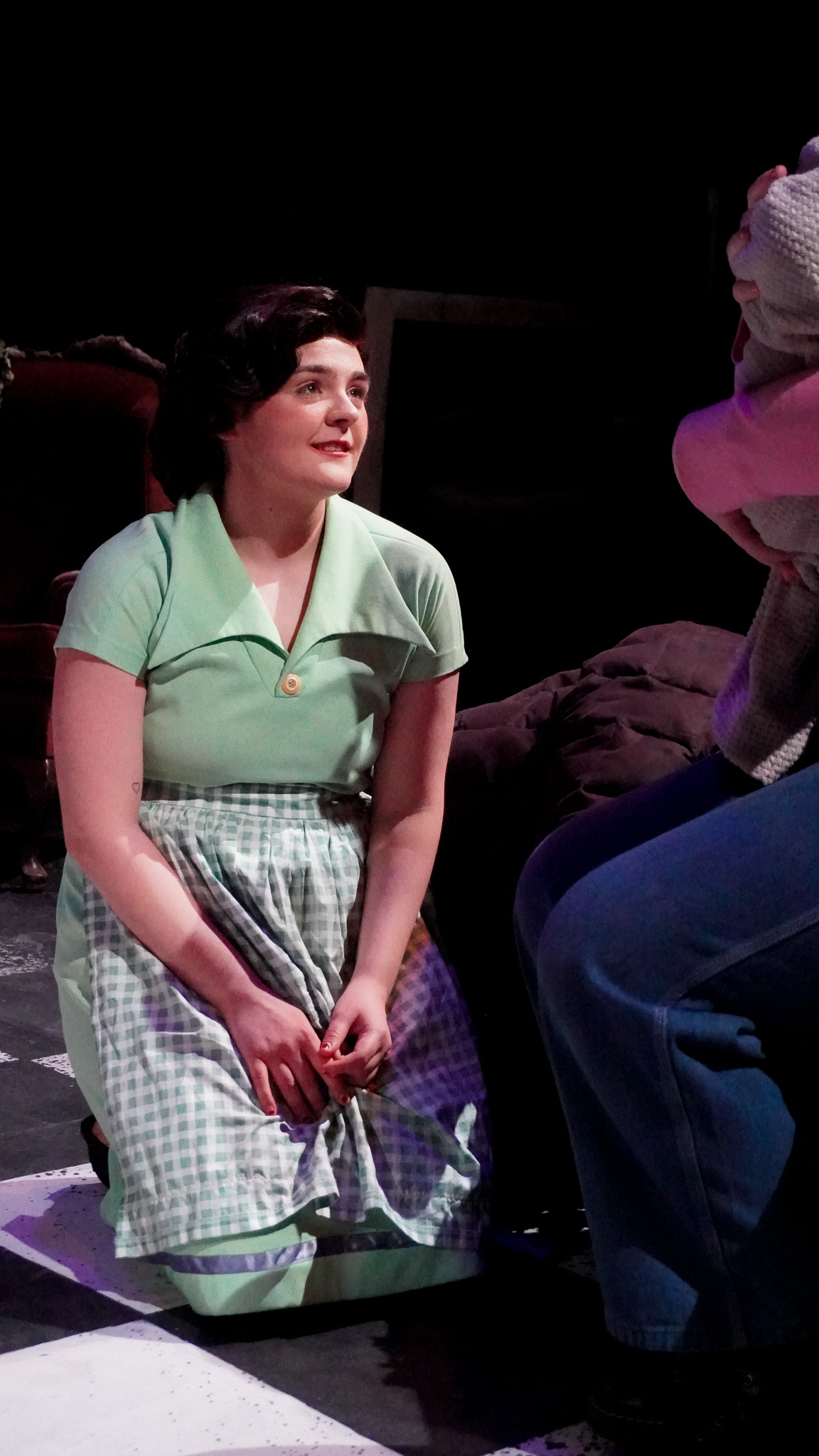 Stevie Longacre as Violet